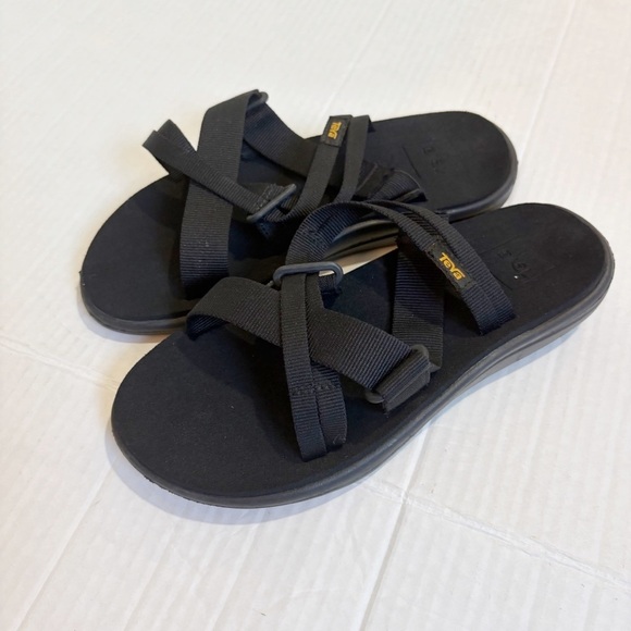 Teva Voya Slide Sandals Black Size 5 Size EU36 Strappy Sustainable Cushioned - Picture 1 of 12